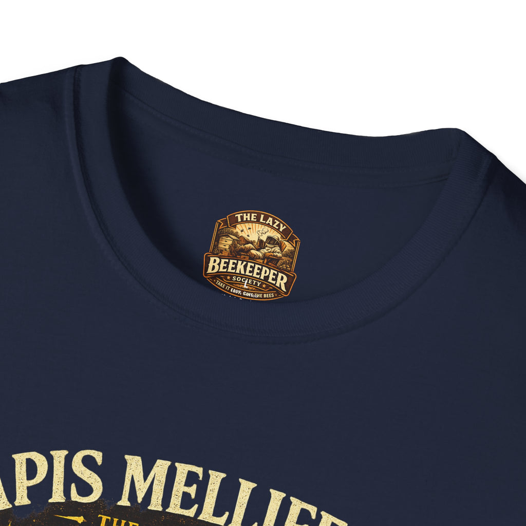 Bienenschutz-T-Shirt — „Apis Mellifera: Kleine Flügel, große Zukunft“ Öko-Natur-T-Shirt