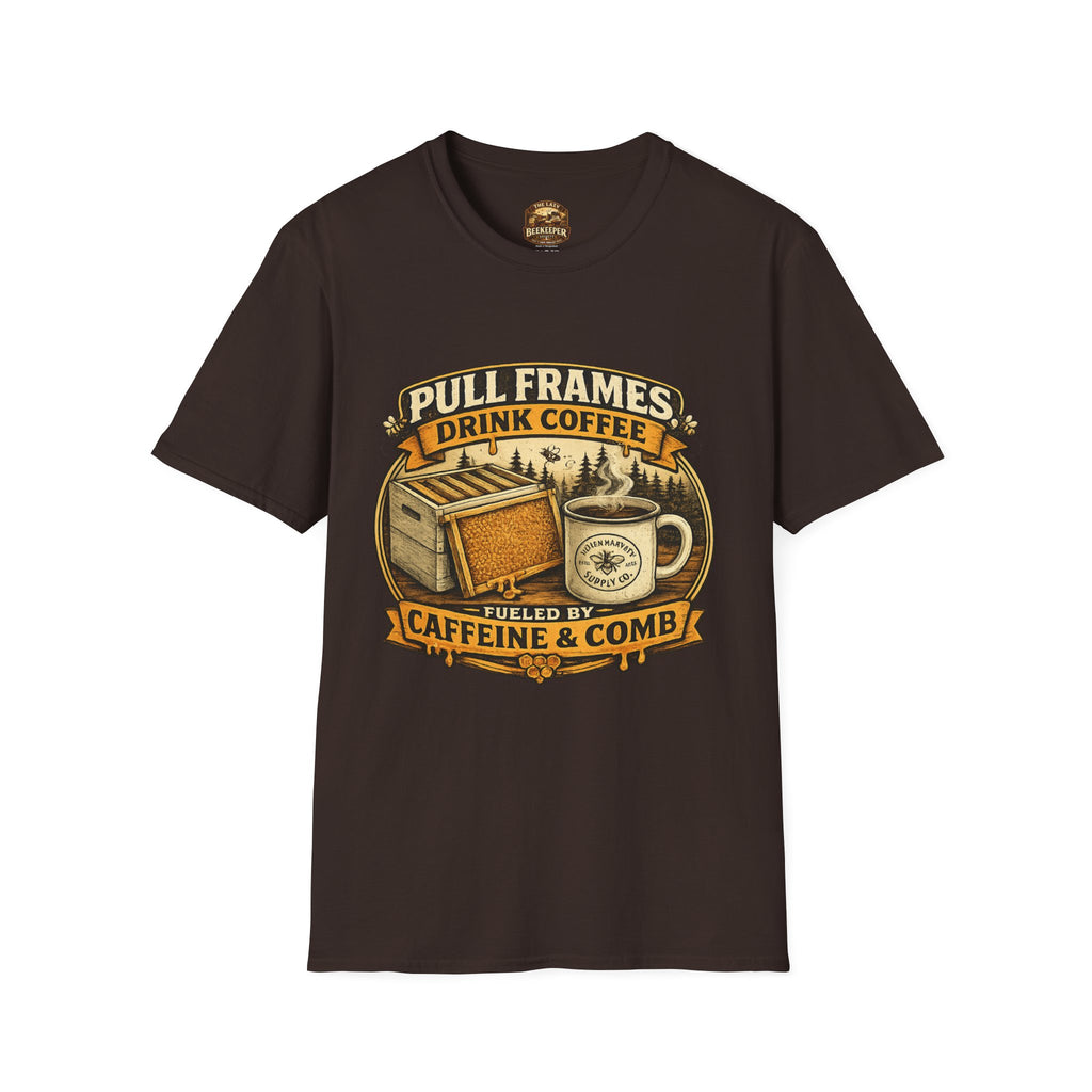 T-Shirt „Pull Frames Drink Coffee“ – Imker Kaffee & Waben Grafik-T-Shirt