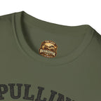 Pullin' Supers Imker-T-Shirt — Built Different