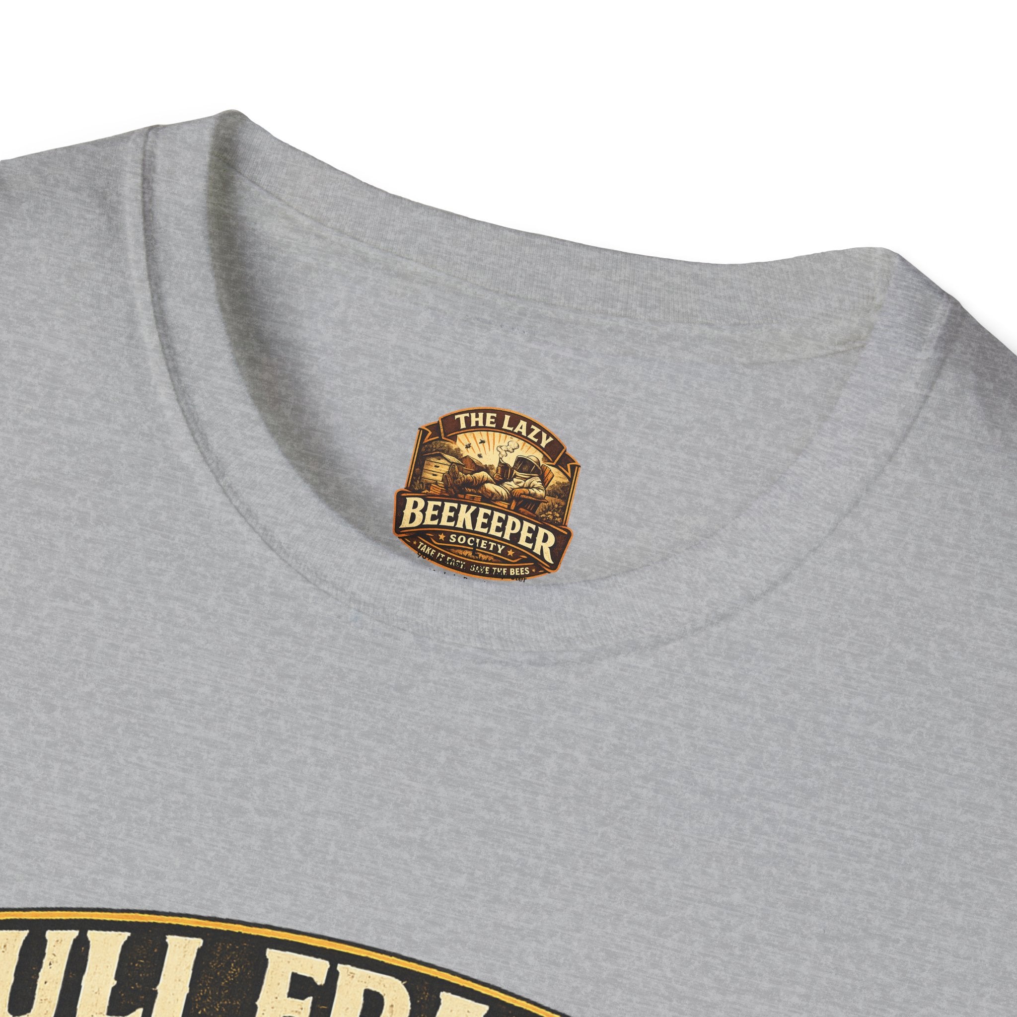 T-Shirt „Pull Frames Drink Coffee“ – Imker Kaffee & Waben Grafik-T-Shirt