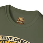 Bienenstock-Kontrolle morgen T-Shirt — Imker-Humor To-Do-Liste Tee